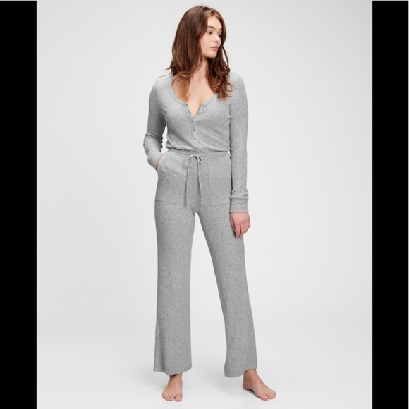 GAP Pants - NWT Gap soft spun ribbed jumpsuit size small